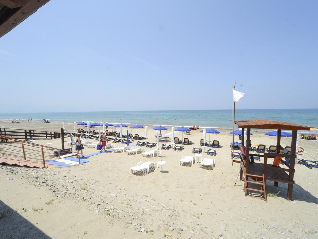Gelso Bianco Apartments Campofelice Di Roccella Εξωτερικό φωτογραφία