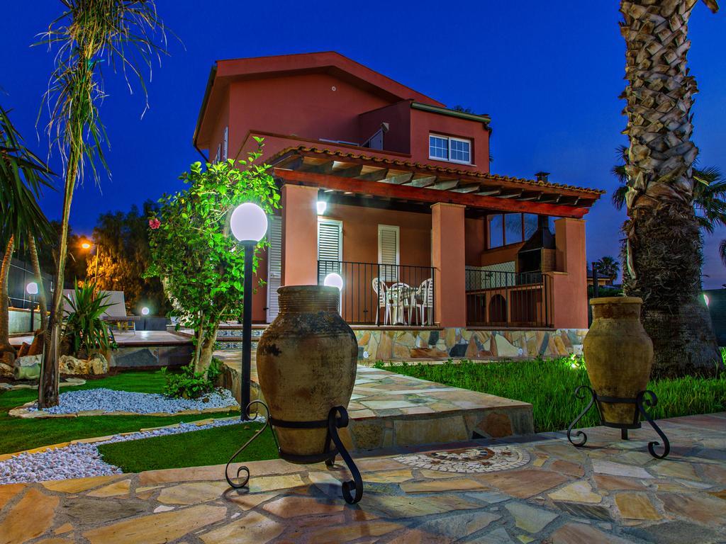 Gelso Bianco Apartments Campofelice Di Roccella Εξωτερικό φωτογραφία