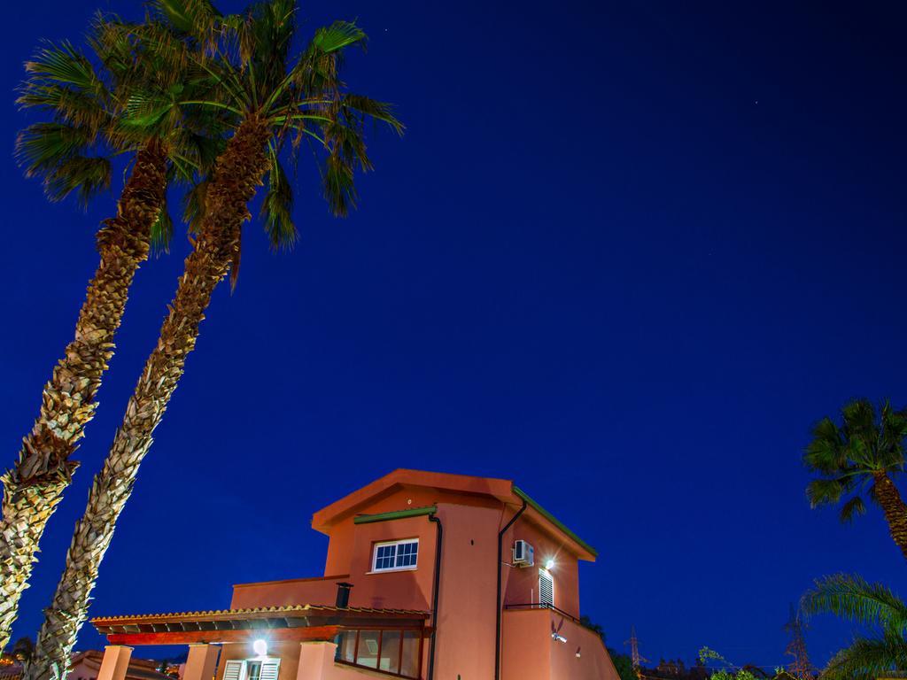 Gelso Bianco Apartments Campofelice Di Roccella Εξωτερικό φωτογραφία